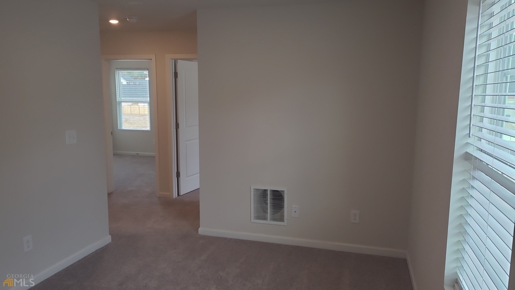 122 Catalpa Road - Photo 6