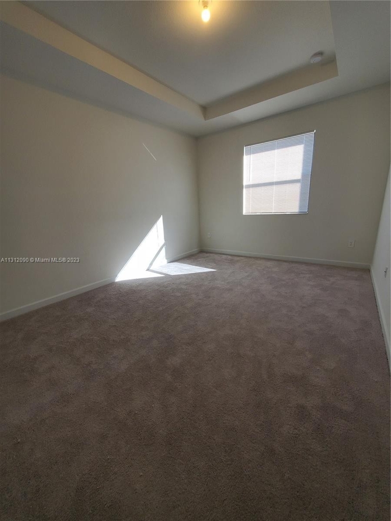 11880 Sw 241st Ter - Photo 9
