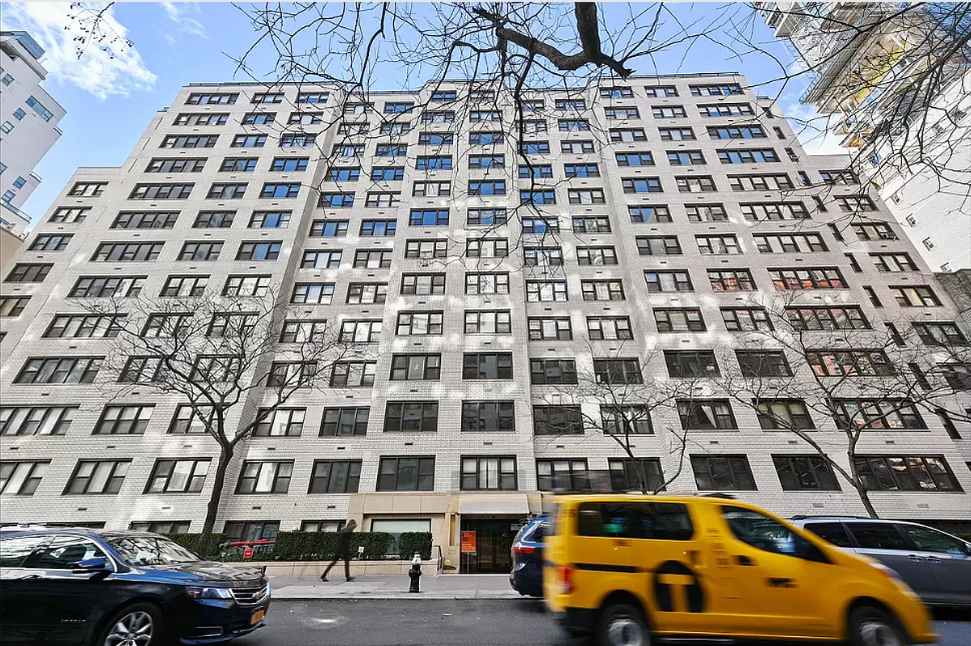 220 East 63rd Street - Photo 13