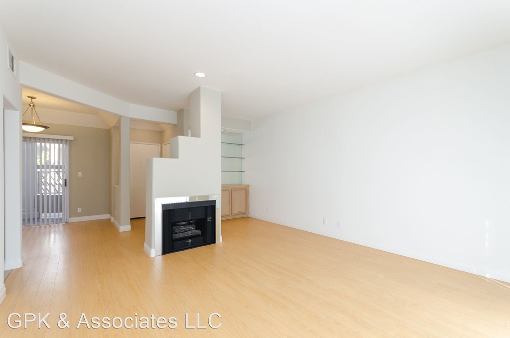 10740 Woodbine St. - Photo 3