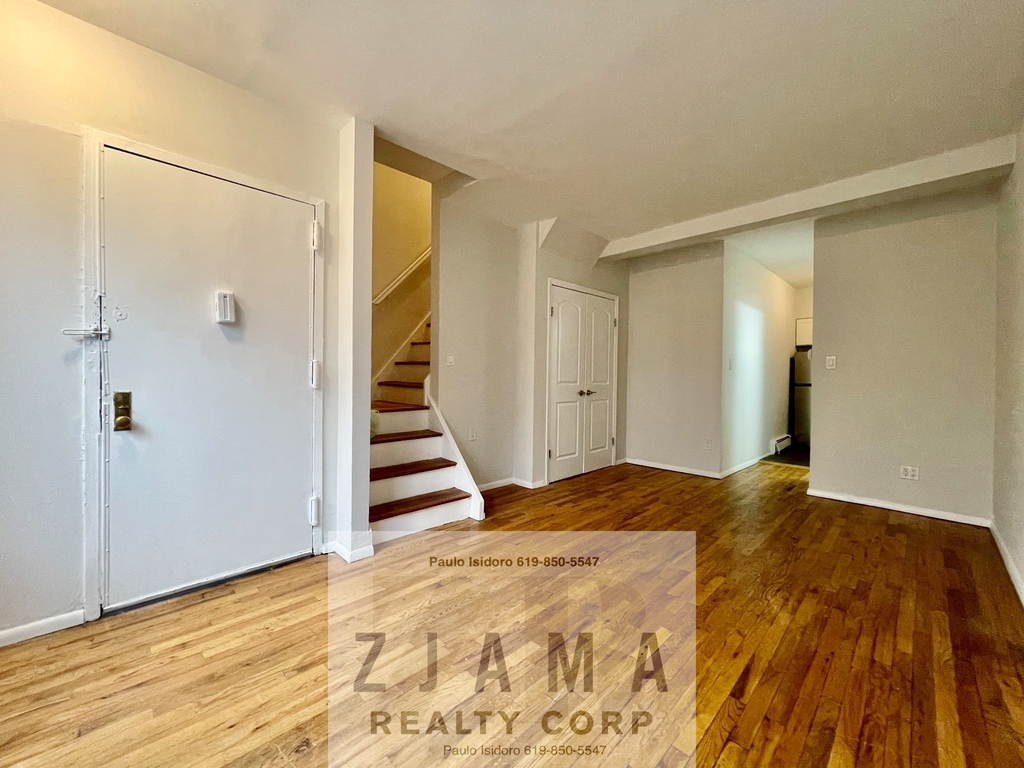 148 Parkside Avenue - Photo 1