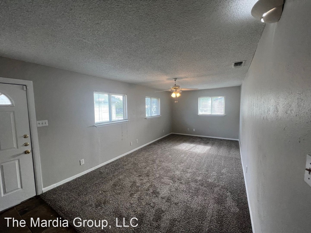 1500 Sherrye Dr - Photo 13