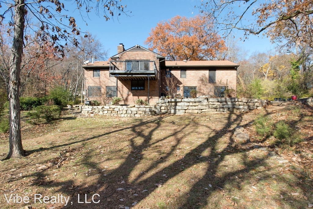 6005 Hickory Valley Rd - Photo 45