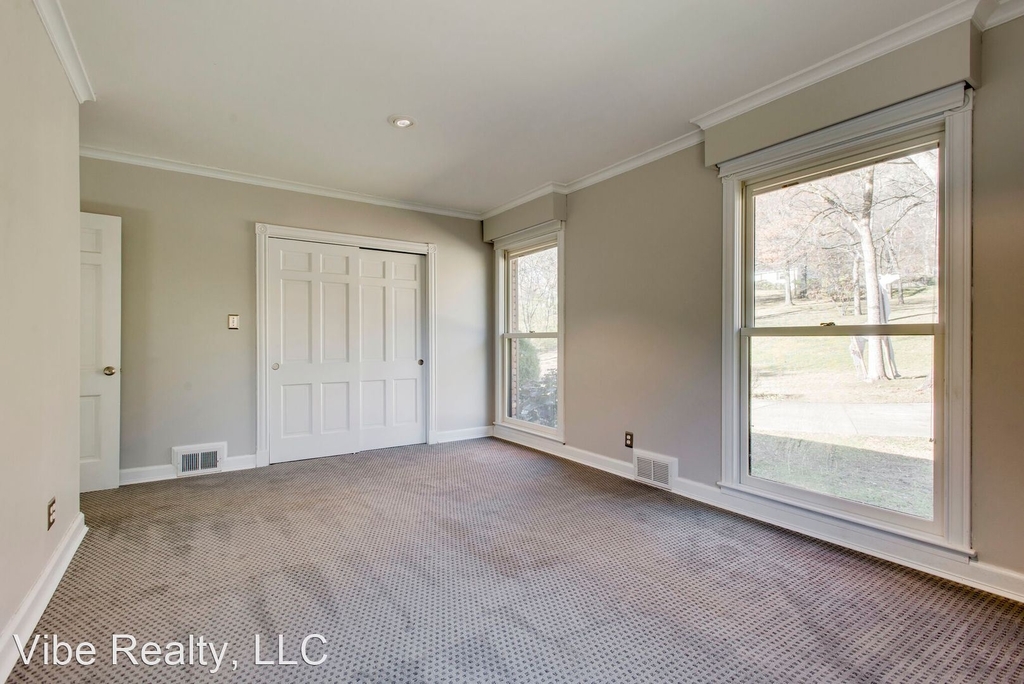 6005 Hickory Valley Rd - Photo 26