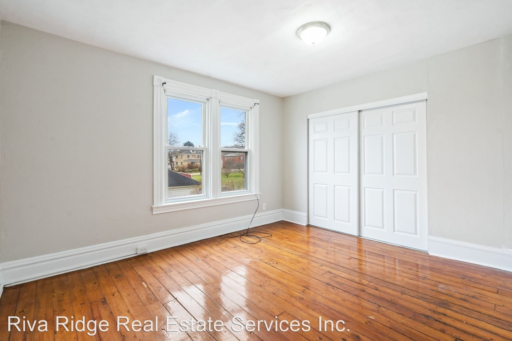 2222 Leechburg Road - Photo 29