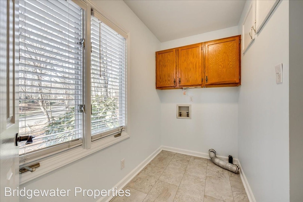 11 Woodvine Lane - Photo 12