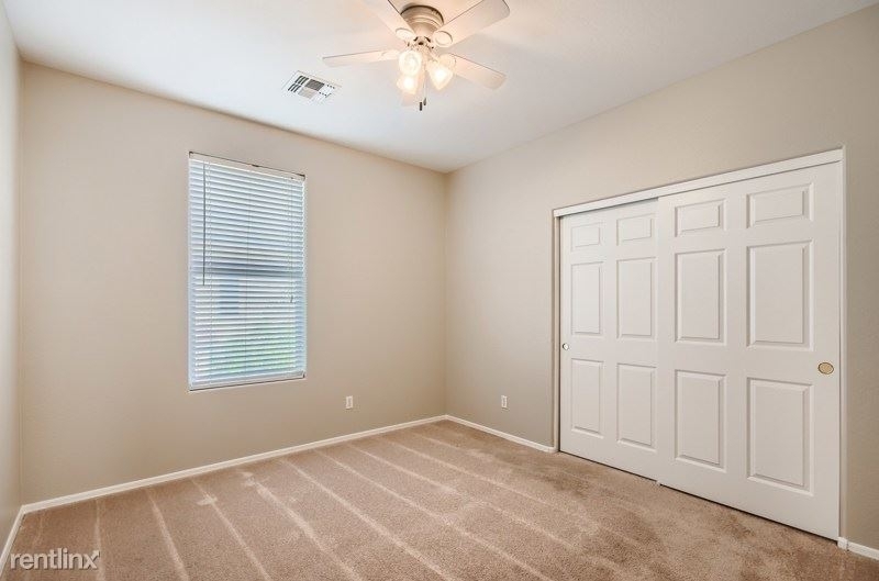 43250 W Delia Boulevard Unit - Photo 13