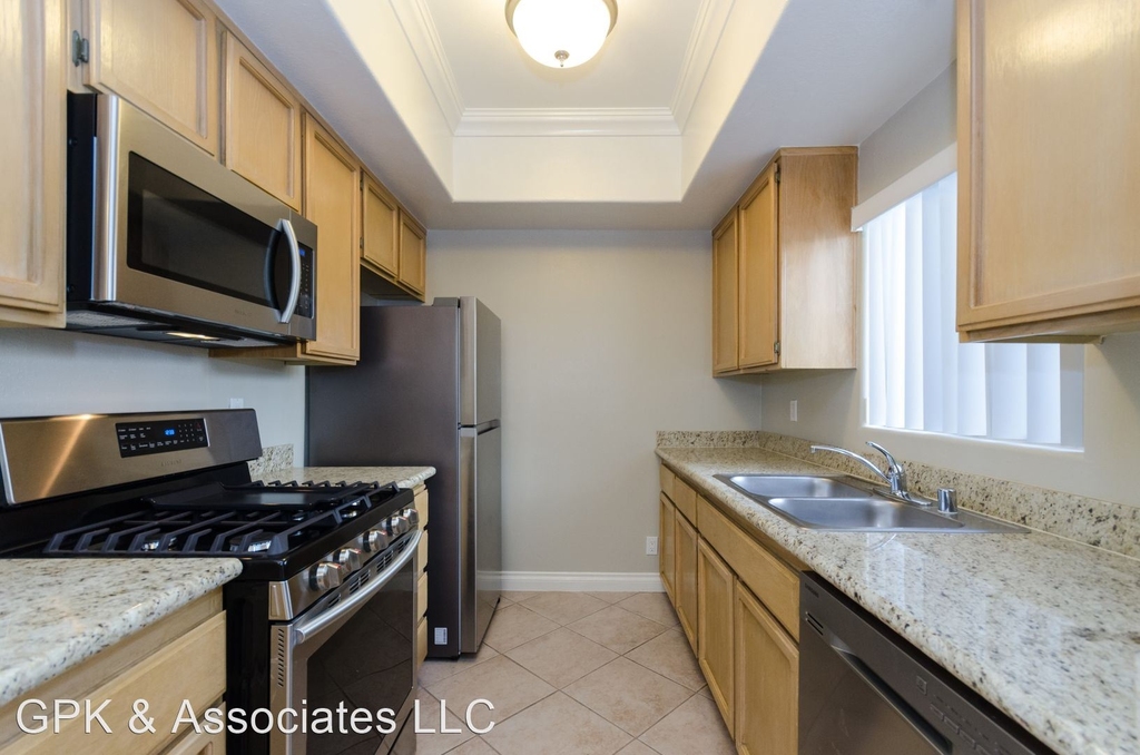 10740 Woodbine St. - Photo 6