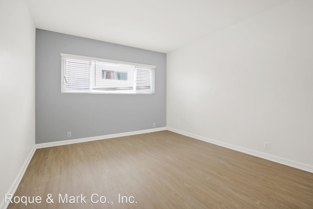 117 Strand Street - Photo 10