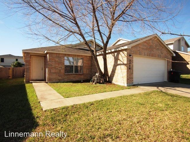 2300 Price Drive - Photo 0