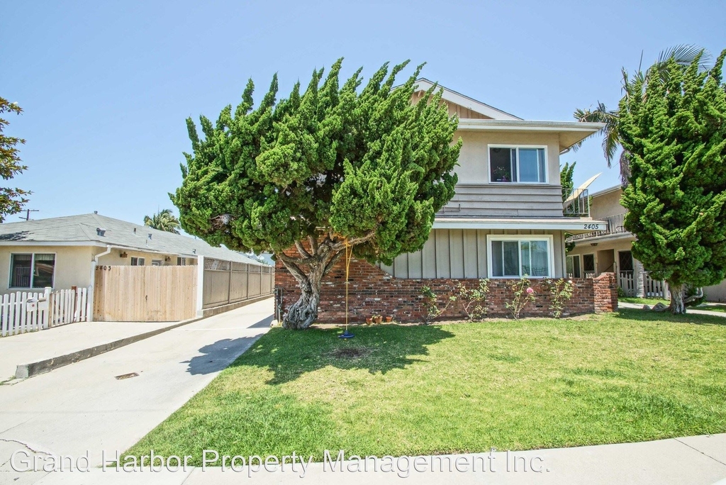 2405 Ruhland Avenue - Photo 0