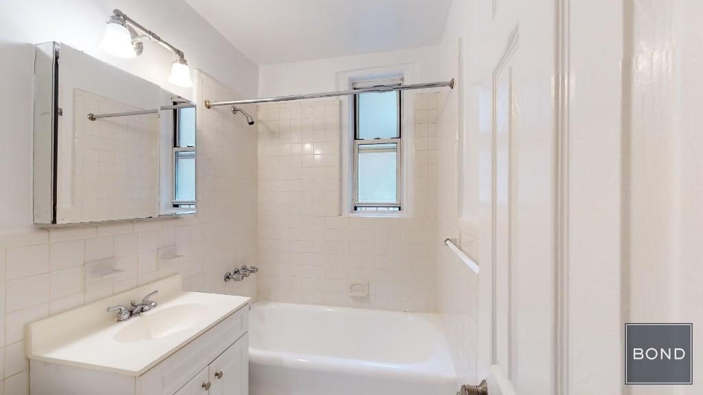 117 West 13th Street - Photo 4