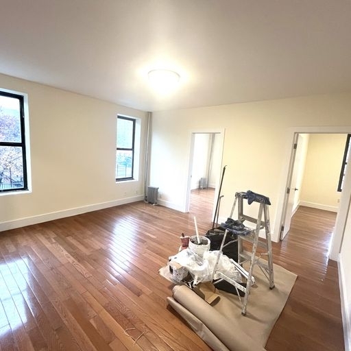 561 Lenox Avenue - Photo 7