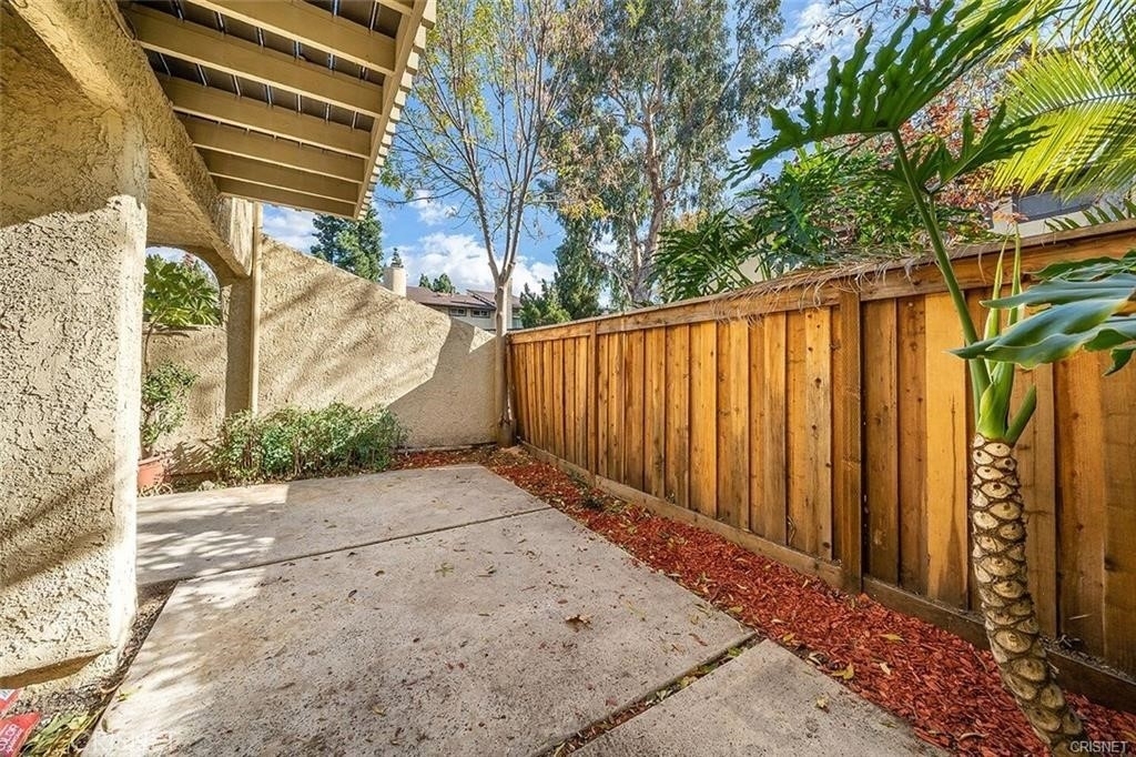 6742 Encino Avenue - Photo 5