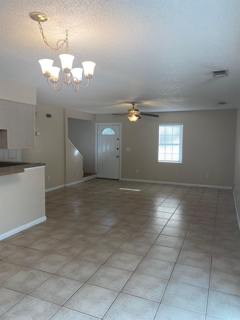 2603 W Tharpe - Photo 7