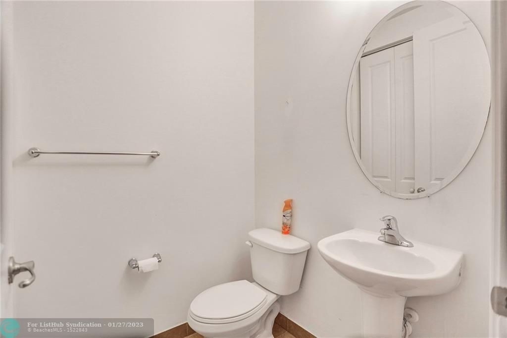 136 Sw 127th Ter - Photo 8