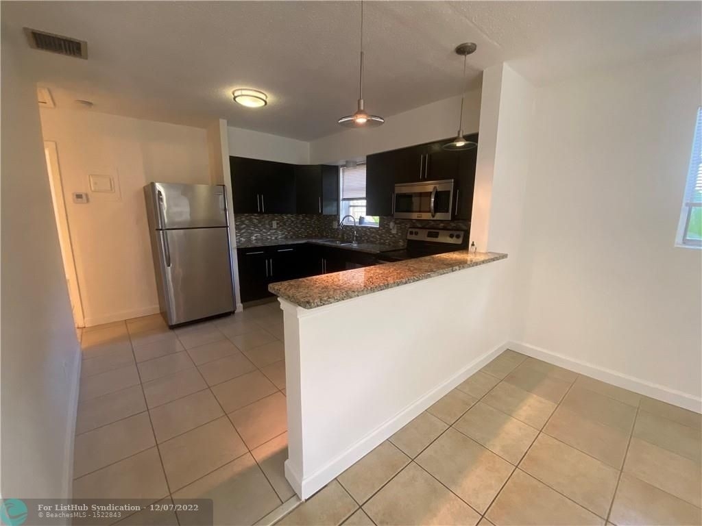 2500 Sw 18th Ter - Photo 6