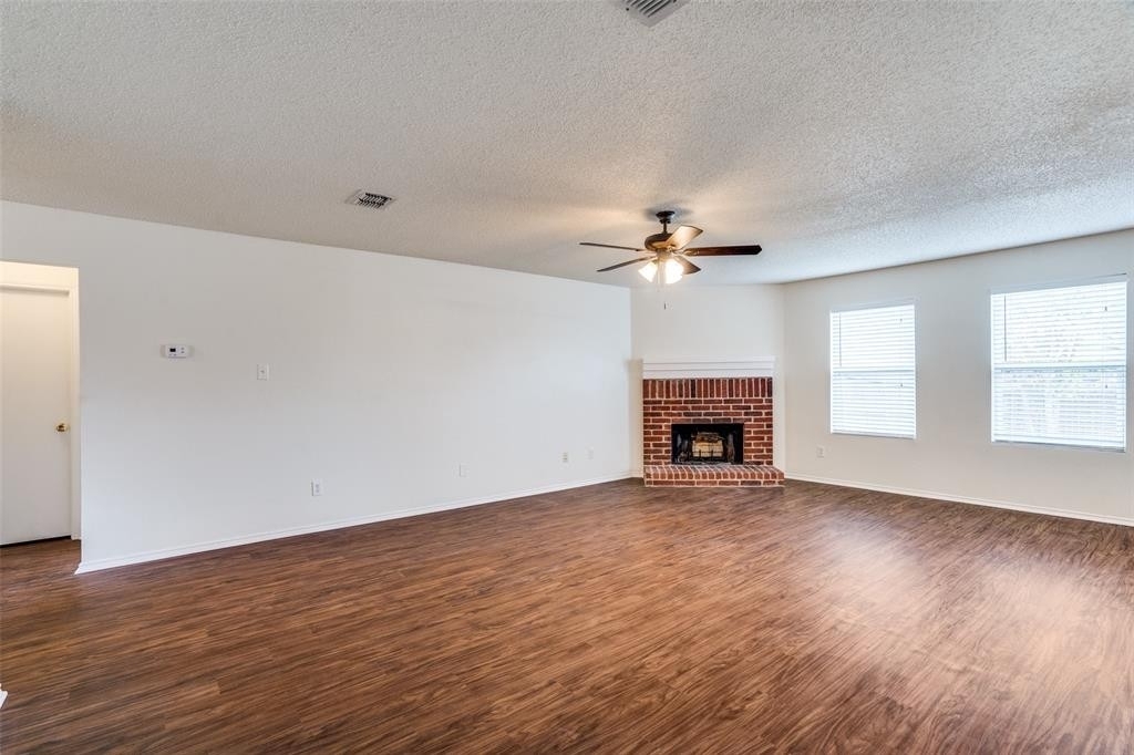 1520 Starpoint Lane - Photo 3