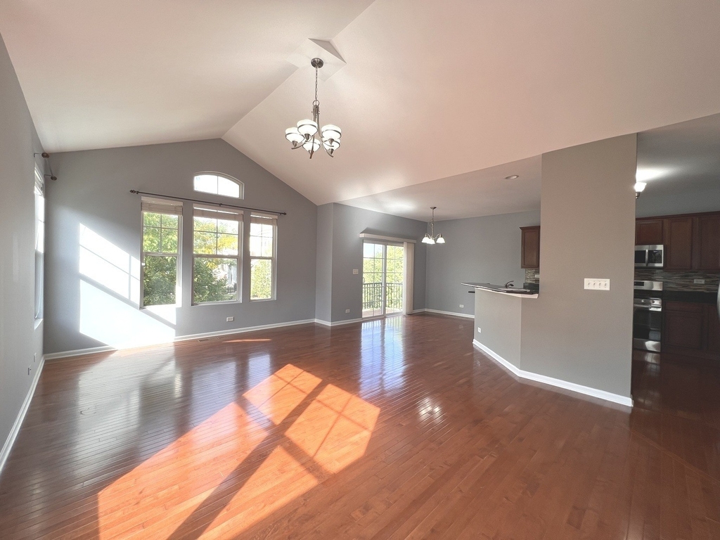 555 Grosvenor Lane - Photo 10