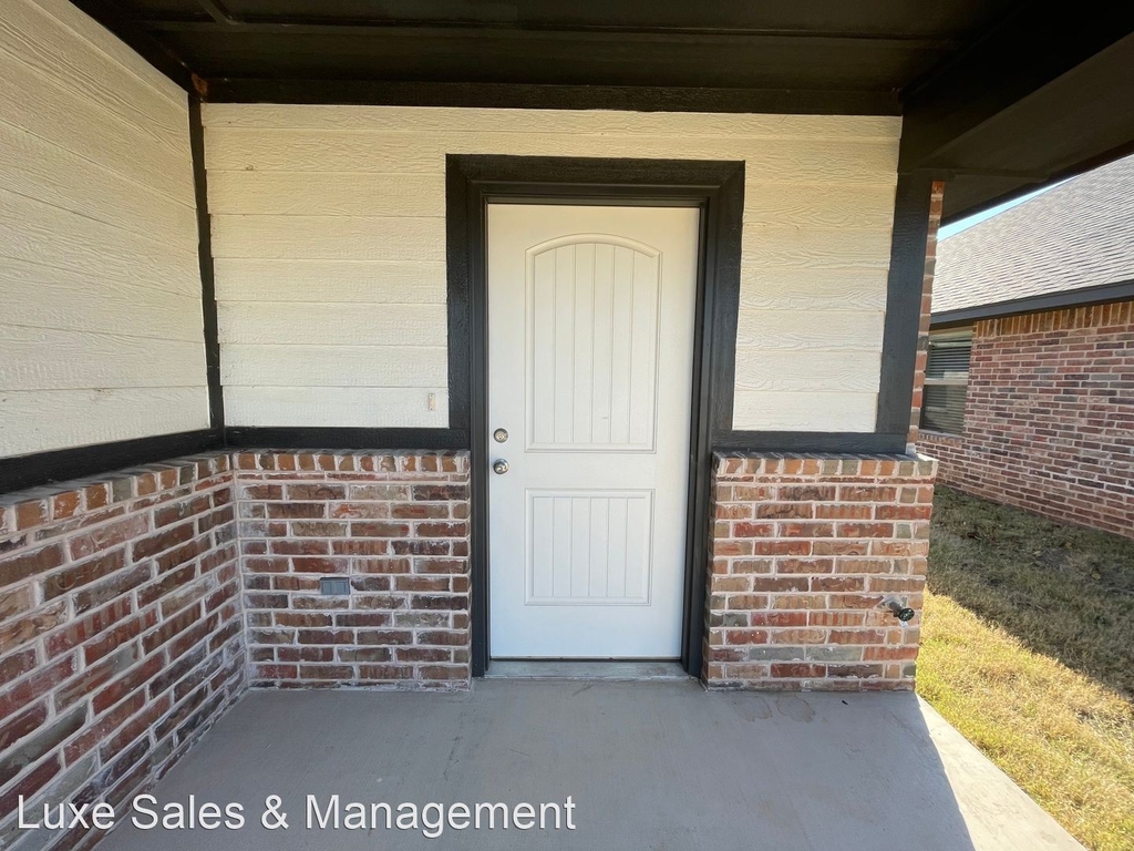 10906 Nw 119th - Photo 2