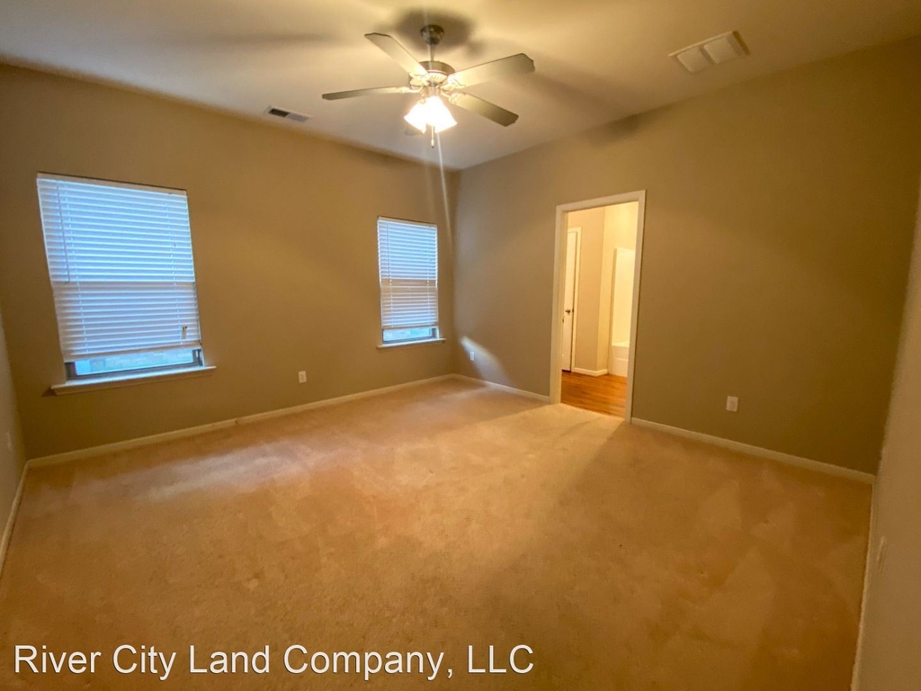 5884 Peterson Ridge Lane - Photo 9