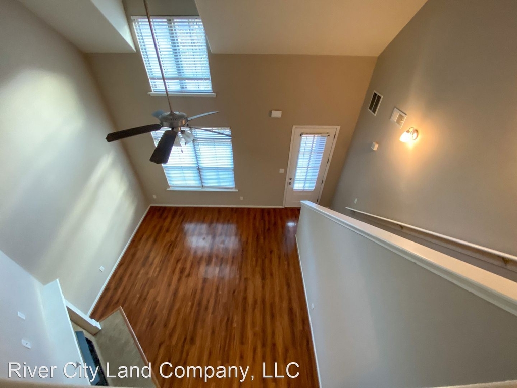 5884 Peterson Ridge Lane - Photo 16