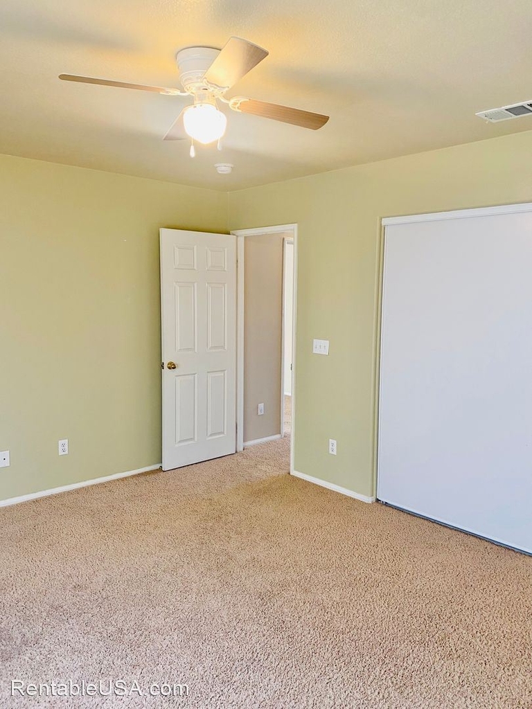 40768 Robards Way - Photo 24