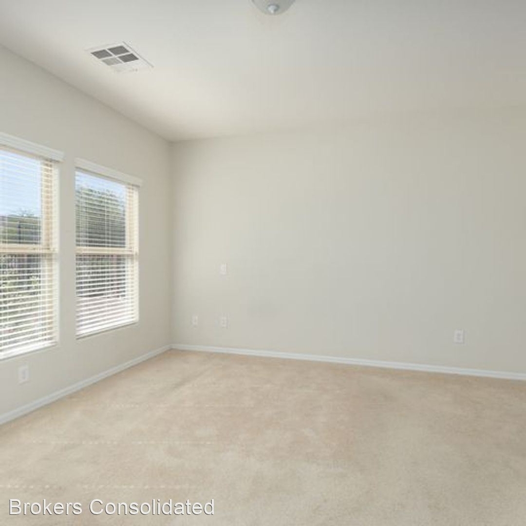 1332 Beehive Lane - Photo 12