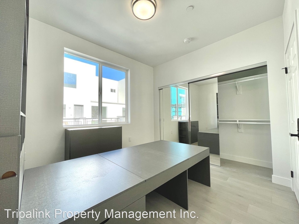 1200 W 35th St - Photo 2