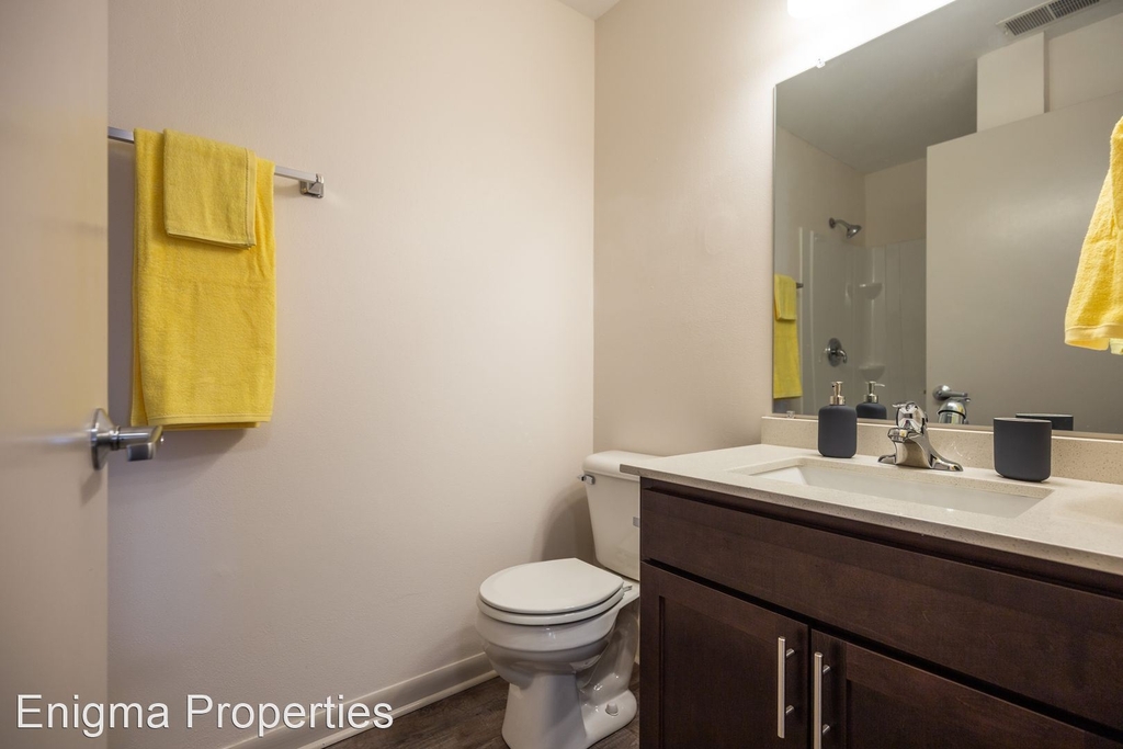 1751 S 115th Court - Photo 17