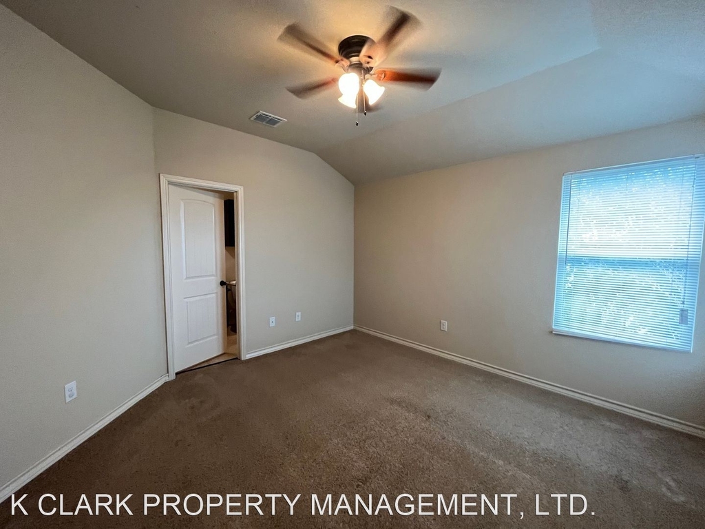 6634 Mia Way #101 - Photo 15