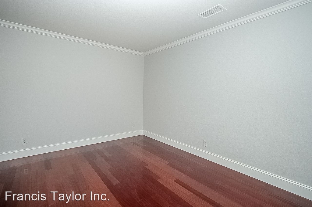 1340 Shinly Place - Photo 24