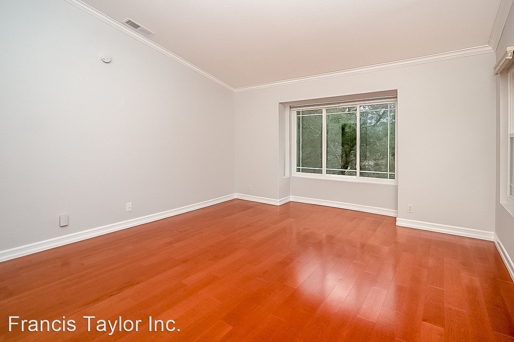 1340 Shinly Place - Photo 19