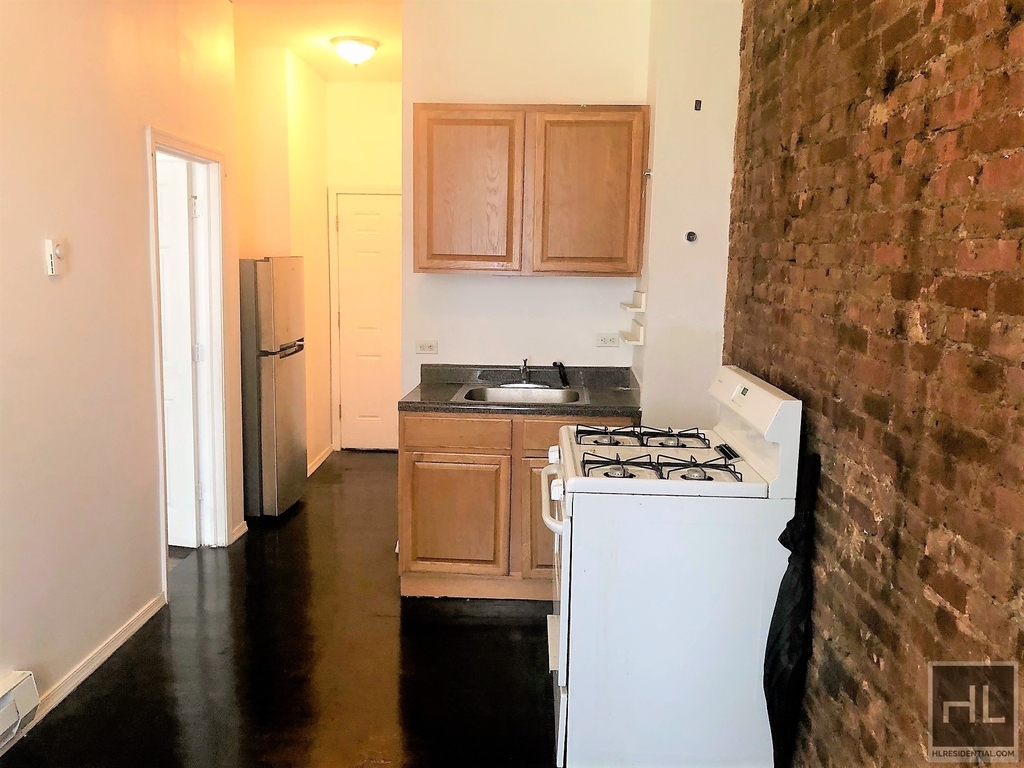 862 Flatbush Avenue - Photo 12