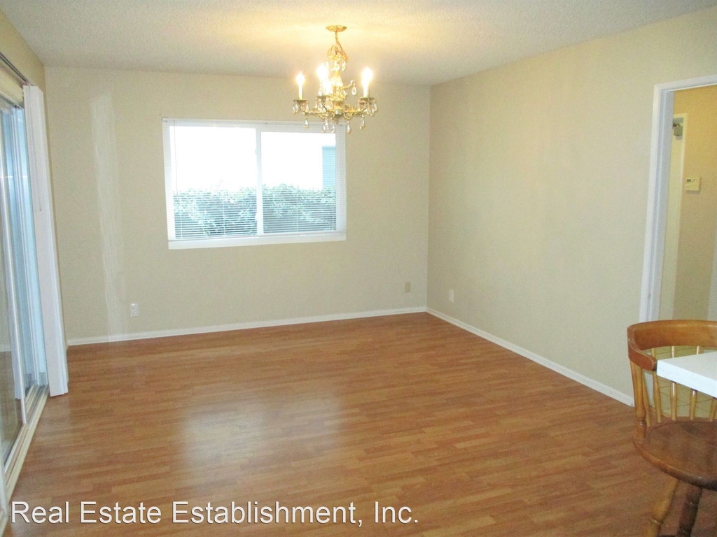 2651 N. Fairmont Avenue - Photo 4