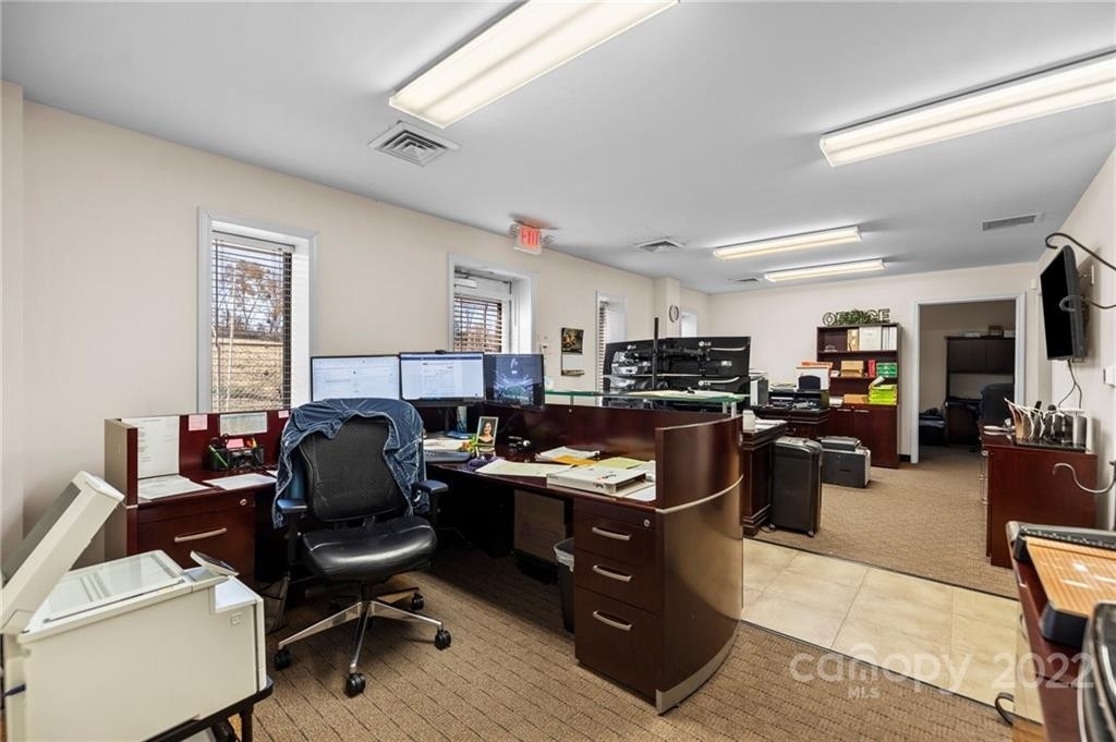 566 Corporate Boulevard - Photo 27