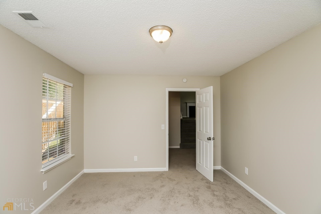 4901 Mosley Chase Court - Photo 12