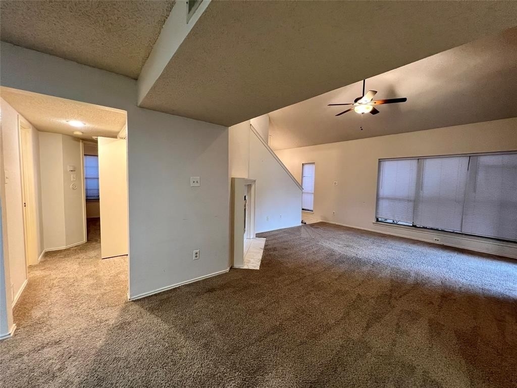 1404 Alta Mesa Court - Photo 2