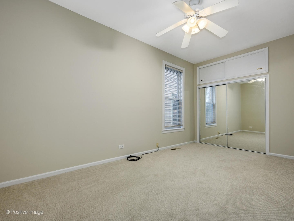 1026 W Montana Street - Photo 9