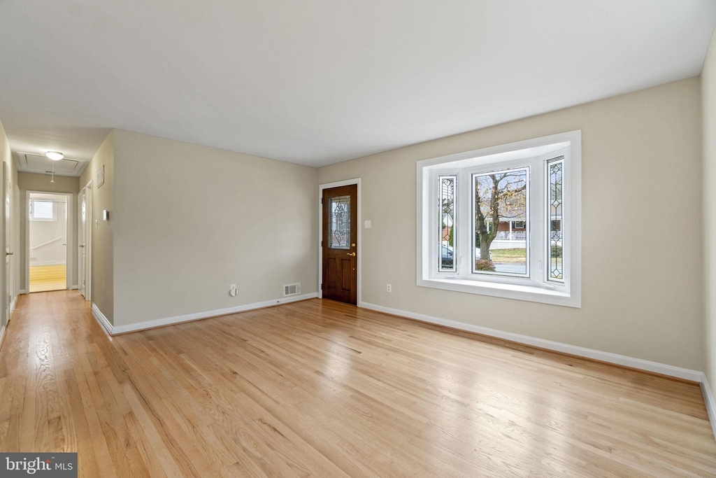 4705 Wilwyn Way - Photo 1