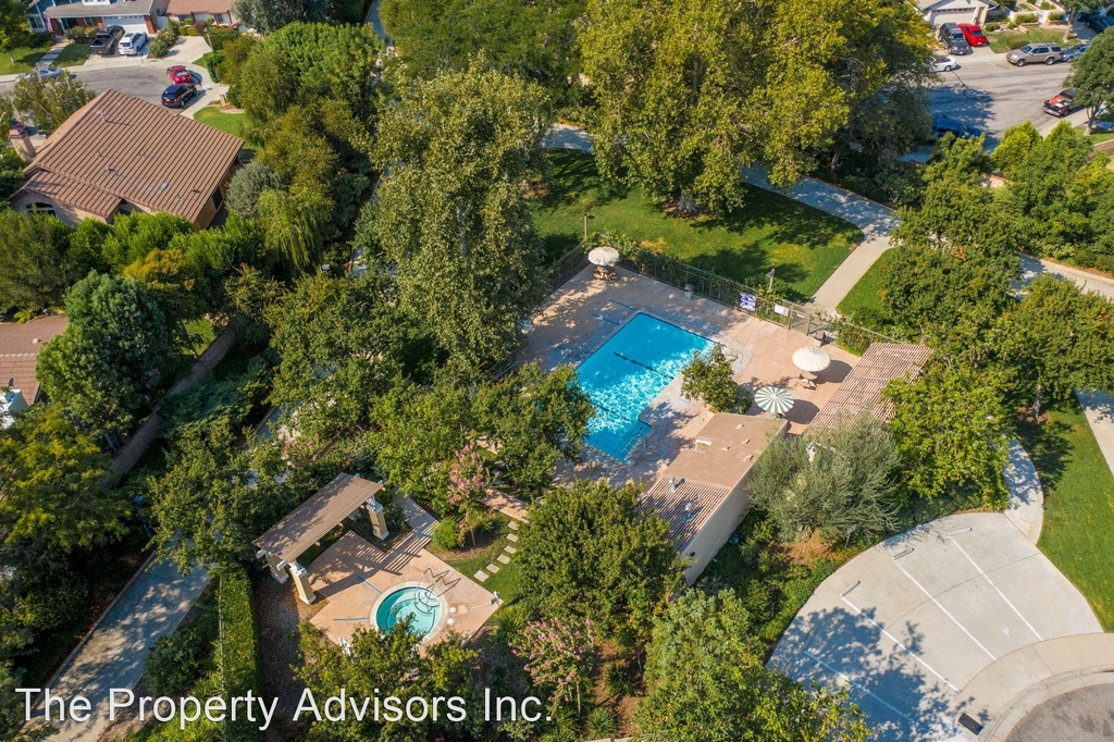 25744 Salceda Rd - Photo 20