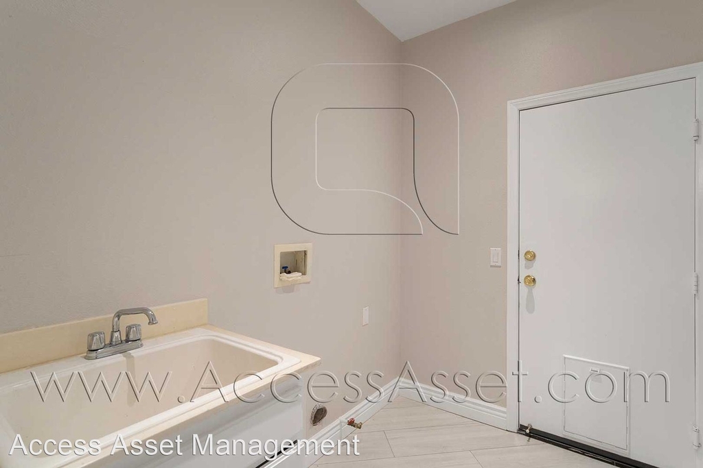 30986 Crystalaire Drive - Photo 1