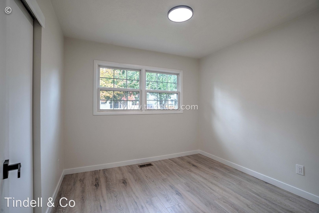 2106 Se 145th Ave - Photo 4