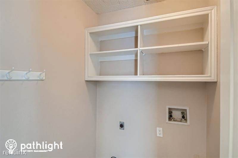 2320 Mapleleaf Ln Unit - Photo 16