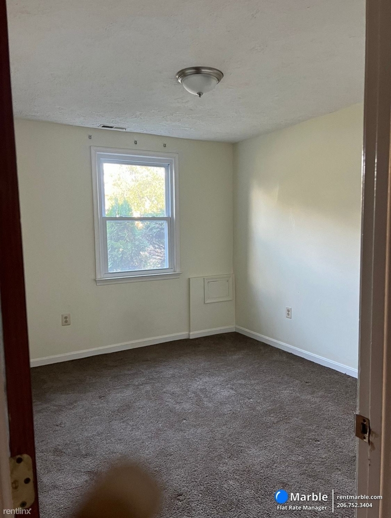 5017 Rodgers Dr Unit B - Photo 14