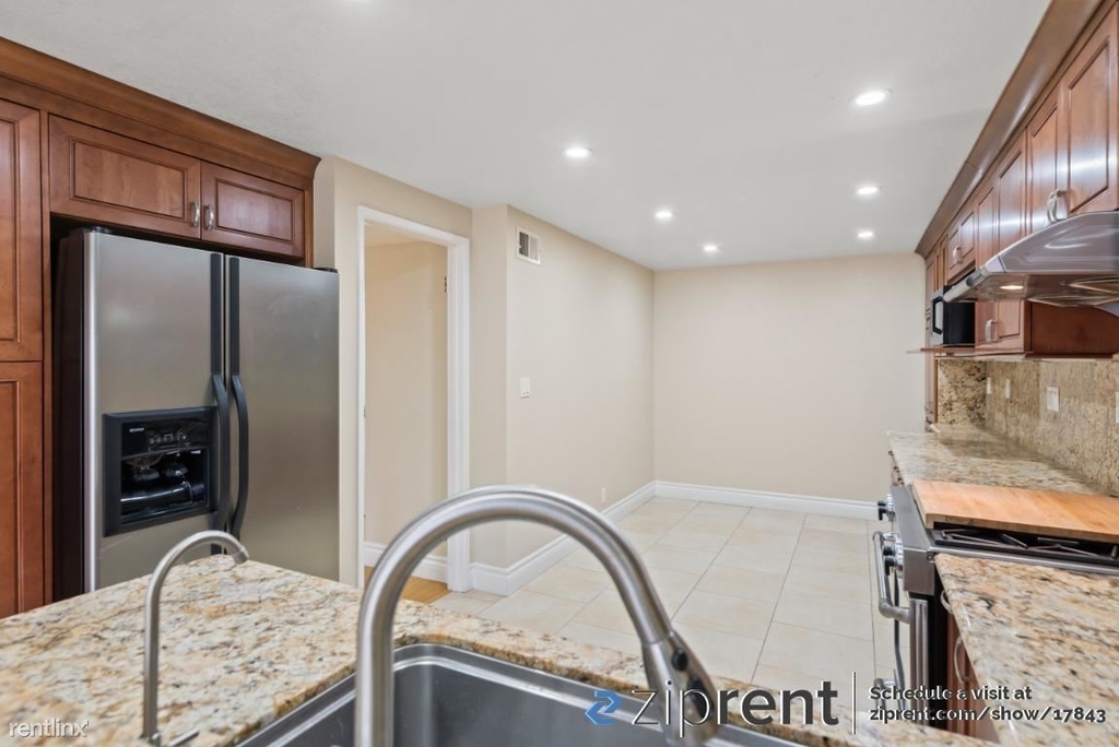 20718 Garden Crest Court - Photo 5