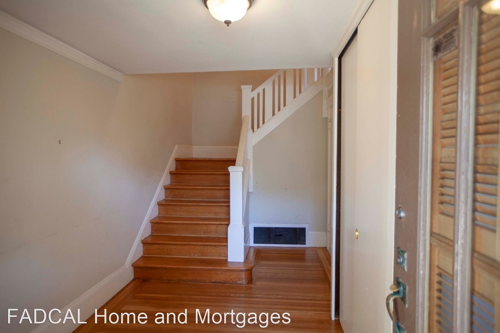 646 41st Avenue - Photo 1