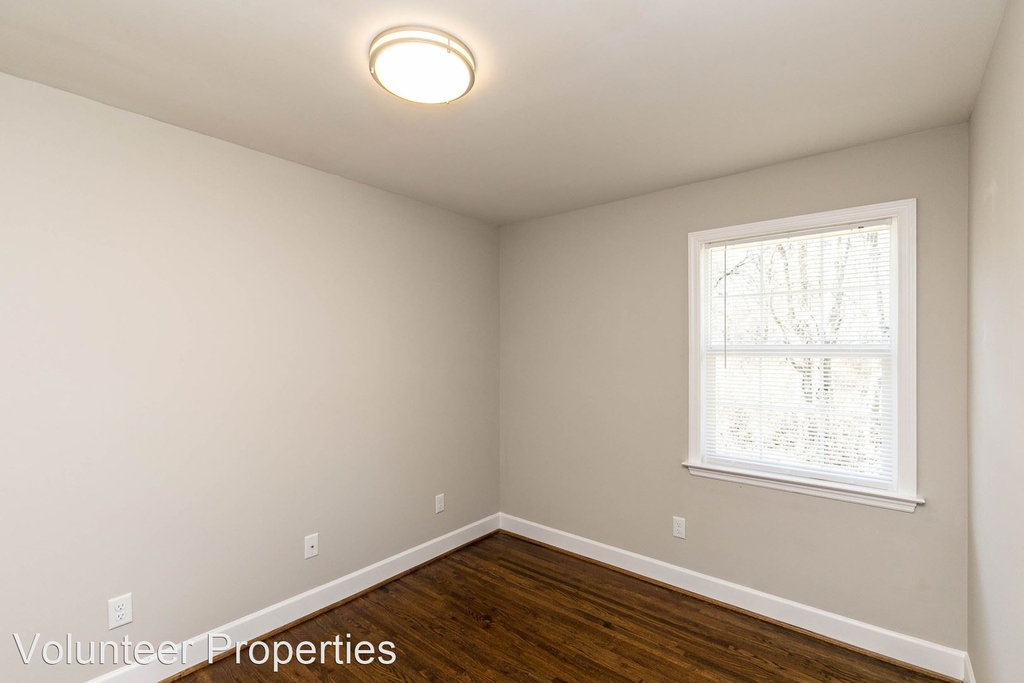 110 Hickory Hill Court - Photo 11