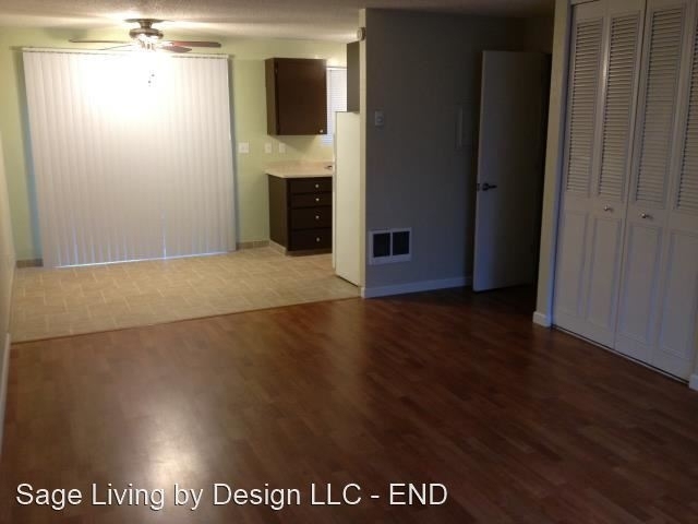 165 N Polk St - Photo 2