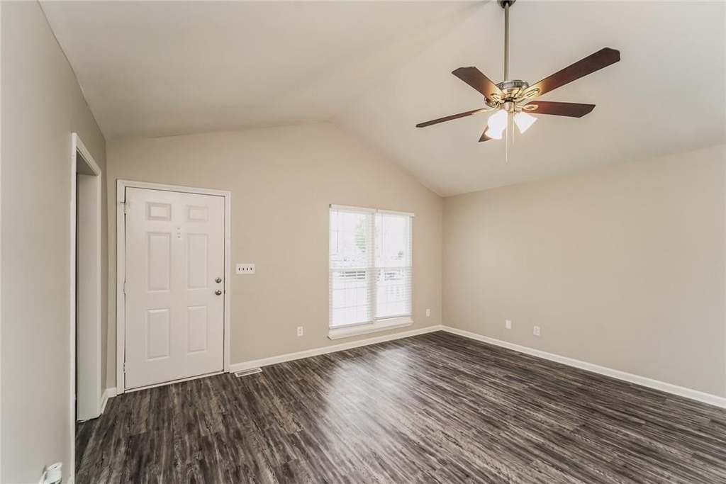 362 Wakemeadow Place - Photo 5